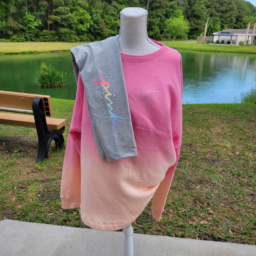 VS PINK VARSITY CREW SWEATSHIRT - Picture 10 of 11